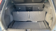 Volvo XC40 2.0 B4P Ultimate Dark 5dr Auto Petrol Estate